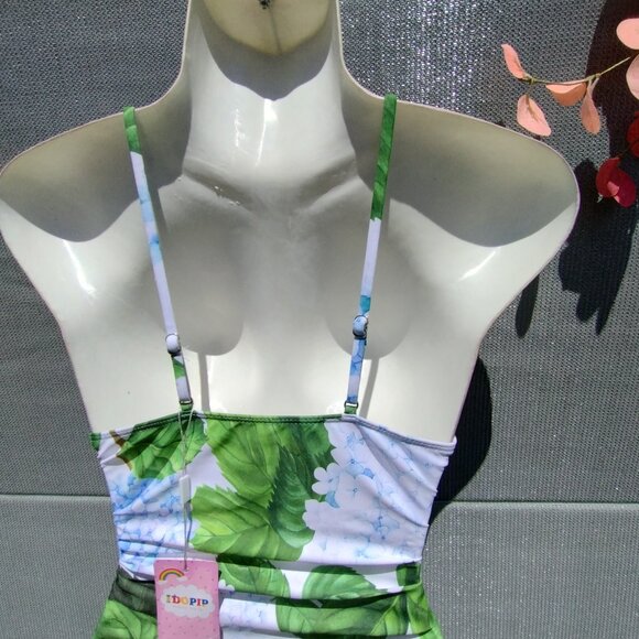 Idopip (M) Floral Print One Piece - Picture 5 of 8